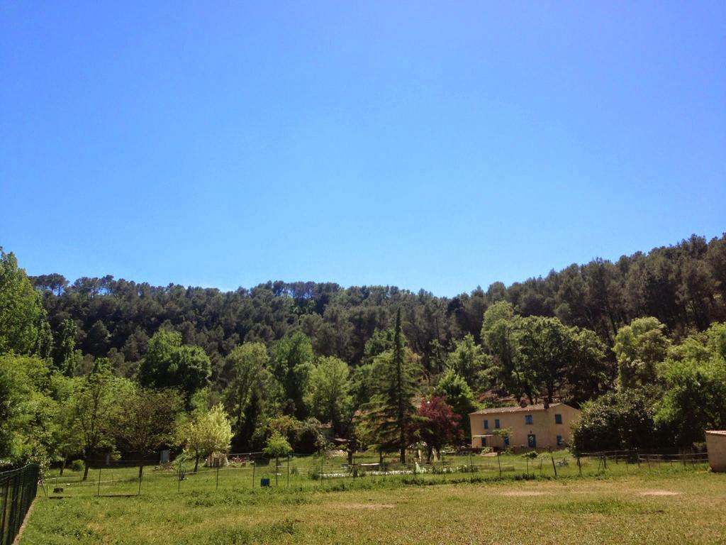 サレルヌ Domaine De La Provenc'Aneヴィラ 部屋 写真