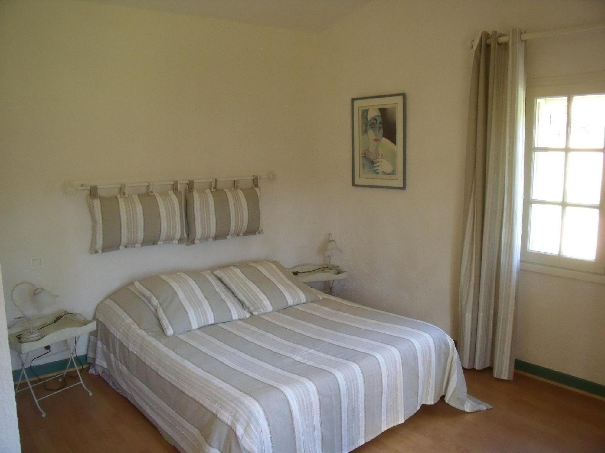 サレルヌ Domaine De La Provenc'Aneヴィラ 部屋 写真