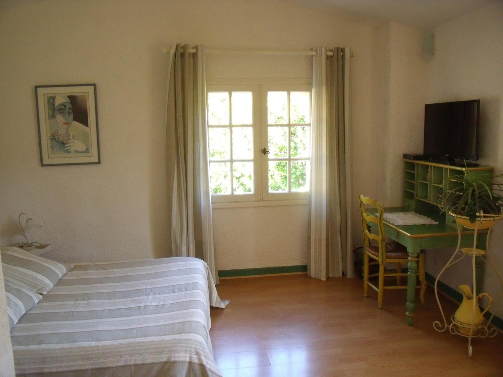 サレルヌ Domaine De La Provenc'Aneヴィラ 部屋 写真